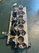 Cargar imagen en el visor de la galería, Yamaha SR230 60E-13750-00-00 Throttle Body Assy AR230 SX230 SRT230 FX140 Jet  Waverunner

