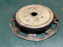 Charger l'image dans la galerie, 35 hp Force Mercury FA458456 flywheel COLLAR KIT two stroke 1983-91
