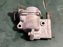 Charger l'image dans la galerie, DT 150 175 200 225 Suzuki starter valve assy 13400-87D12 NLA two stroke 90 100 compatible
