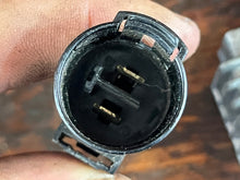 Charger l'image dans la galerie, 150 - 250 hp Yamaha ELECTRICAL RESISTOR 65L-85370-00-00 Two Stroke OX66 1997-2005
