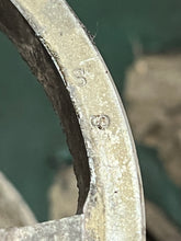 Charger l'image dans la galerie, sold ebay june2025——Mercury 816954-c OEM carrier with bearing
