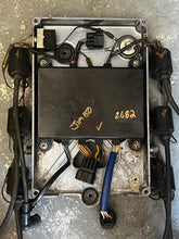 Load image into Gallery viewer, 150 175 200 hp Yamaha 62H-85540-00-00 CDI CU2682 with BRACKET &amp; COILS 1994-95 two stroke 150 175 superseded # 62H-85540-00-00
