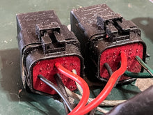 Load image into Gallery viewer, 225 250 300 hp Mercury TRIM HARNESS 826802A2 two stroke EFI 1994-1996 - approx 13” length
