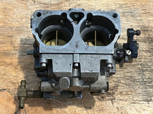 Cargar imagen en el visor de la galería, 200 hp Mercury CARBURETOR SET WMV 5-1 3326-828272A13 828272A49 two stroke 1996-1998 compatible 175 150 hp

