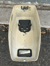 Cargar imagen en el visor de la galería, shipping for 8 6 hp Johnson 0438912 ENGINE COVER Sail Master 1997-98 TWO STROKE 438912 nla
