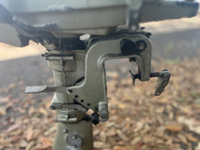 Cargar imagen en el visor de la galería, DT 8 hp Suzuki 61111-98104-02M ENGINE LOWER, 41111-98512-02M CLAMP BRACKET, 52110-98516-02M HOUSING, DRIVE SHAFT midsection, 
