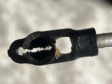 Cargar imagen en el visor de la galería, 150 hp Mercury 6 cylinder 3 carb link arm
