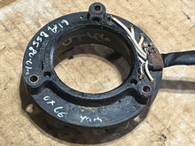 Cargar imagen en el visor de la galería, 250 - 150 hp Yamaha OX66  61A-85580-01-00 PULSER COIL 6-pin connector TWO STROKE 1998-2005
