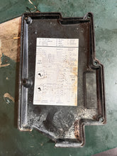 Cargar imagen en el visor de la galería, 40 50 hp Nissan Tohatsu cdi ELECTRICAL COVER BRACKET 3C8069020 Two Stroke 2002-2005
