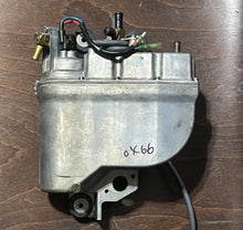 Cargar imagen en el visor de la galería, 250 225 200 hp Yamaha OX66 vst FLOAT CHAMBER W TOP 66K-14980-00-00 &amp; FUEL PUMP 67H-13907-00-00 Two Stroke v6 1999-2010
