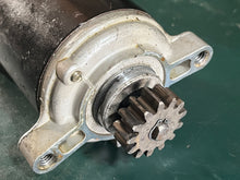 Cargar imagen en el visor de la galería, 90 100 115 hp Johnson 0586284 STARTER MOTOR 0586180 SOLENOID Assy two stroke OIS 1998-2006
