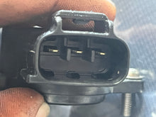 Charger l'image dans la galerie, f 115 hp Yamaha THROTTLE SENSOR 6C5-85885-00-00 four stroke 2014-2025 some 50 60 70 75 90 hp compatibility
