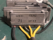 Load image into Gallery viewer, 25 30 hp Mercury EFI voltage regulator RECTIFIER 898103T14 four stroke
