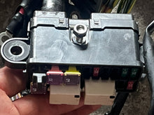 Cargar imagen en el visor de la galería, DF 175 hp Suzuki engine WIRING HARNESS 36610-96L50 four stroke 2019-2021
