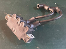 Charger l'image dans la galerie, 50 hp Johnson 0582508 Ignition COIL Evinrude 582508 Two Stroke OEM
