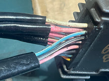 Cargar imagen en el visor de la galería, f 225 hp Yamaha 69J-83306-01-00 DRIVE UNIT power 2004-2010 four stroke outboards compatible 200 hp

