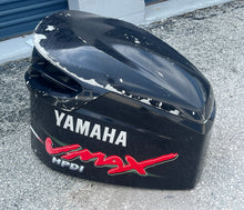 Charger l'image dans la galerie, 225 hp Yamaha TOP COWLING 60Y-42610-00-NA two stroke HPDI vmax
