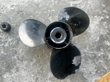 Load image into Gallery viewer, MERCURY 15.25 x 15 pitch 3-Blade PROPELLER aluminum QA2008X 15 1/4 x 15

