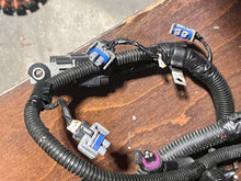 Cargar imagen en el visor de la galería, 40 30 hp Mercury EFI ENGINE WIRING HARNESS 8M0038115 Four Stroke 3 Cylinder 2014 - for one-port ecm/ecu and two-pin ignition coils
