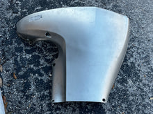 Charger l'image dans la galerie, BF 150 135 115 hp Honda 63716-zy6-010za lower side cover PORT Bottom Cowl
