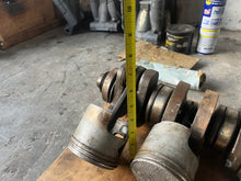 Load image into Gallery viewer, DT 75 85 hp Suzuki CRANKSHAFT two stroke
