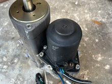 Charger l'image dans la galerie, vf 90 75 hp Yamaha POWER TRIM &amp; TILT 6FP-43800-00-00 LOWER MOUNT PIN 6EK-43818-00-00 four stroke 2016-2022
