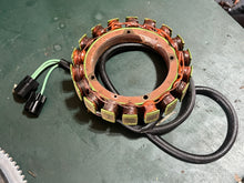 Charger l'image dans la galerie, 150 175 200 hp Yamaha HPDI STATOR 60V-81410-00-00 two stroke 2000-2014
