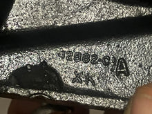 Cargar imagen en el visor de la galería, 60 hp Mercury THROTTLE LEVER 42946T1 42882-C1 two stroke 1987-96 compat 50-90 hp
