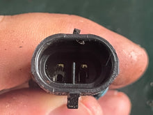 Load image into Gallery viewer, 60 50 40 hp Mercury TEMPERATURE SENSOR 2-pin 8M0148668 four stroke EFI
