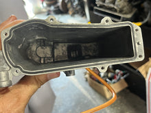 Cargar imagen en el visor de la galería, f 150 hp Yamaha VST 63P-14180-00-00 FLOAT CHAMBER &amp; 63P-13907-01-00 FUEL PUMP tested FOUR STROKE 2005 nla, super #s: 63P-1418
