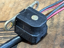 Charger l'image dans la galerie, DF 40 50 hp Evinrude Suzuki 5031464 CKP SENSOR ASSY 32150-87J00 four stroke 1999-2002
