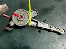 Cargar imagen en el visor de la galería, 115 130 hp Yamaha MAGNETO CONTROL LEVER 6E5-41632-01-94 6E5-41631-01-1S 6E5-41632-02-1S 6E5-41631-01-94, MAGNETO CONTROL ROD 
