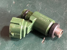 Load image into Gallery viewer, MFS 20 15 9.9 hp Tohatsu FUEL INJECTORS four stroke 2017-2022
