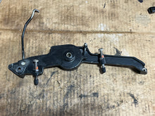 Charger l'image dans la galerie, 135 150 175 hp Mercury Spark Advance 75153 41022 Throttle Lever Rod Arm TWO STROKE
