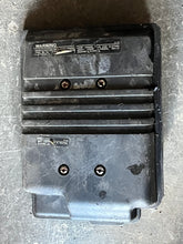 Load image into Gallery viewer, 50 40 hp Yamaha INTAKE SILENCER air box 6H4-14431-02-00 two stroke 1995-2006
