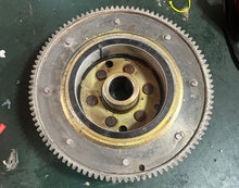 Charger l'image dans la galerie, f 115 hp Yamaha flywheel ROTOR 68V-81450-00-00 four stroke 2000-2014
