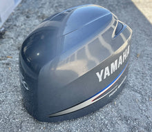 Load image into Gallery viewer, f 150 Yamaha TOP COWLING 63P-00 63P-42610-00-8D engine cover 63P-42610-01-8D 2004-2011 Four Stroke
