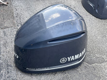 Cargar imagen en el visor de la galería, f 300 hp Yamaha TOP COWLING 6CE-42610-00-00 6BJ-42610-10-8D 6BJ-42610-20-8D 6BJ-42610-21-8D four stroke 2007-15
