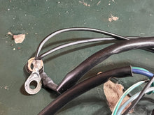 Cargar imagen en el visor de la galería, 225 - 300 hp Mercury TRIM HARNESS 826802A2 two stroke - approx 12” length with bullet ebd connectors on longest run of cord
