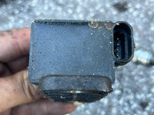 Load image into Gallery viewer, 250 225 hp Mercury EFI IGNITION COIL CDM MODULE 826134Q  827509A7 827509T7 two stroke some compatibility 30-300 hp
