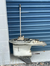 Cargar imagen en el visor de la galería, BF 90 75 hp Honda lower unit 20” 41100-ZW1-003ZA four stroke 1997 pressure-tested
