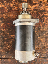 Load image into Gallery viewer, 30 hp Yamaha starting STARTER MOTOR 6F5-81800-11-00 two stroke 1986-2012 some 25 40 50 hp compatibility / superseded 6J4-8180
