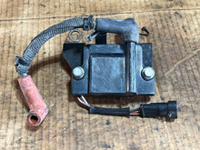 Load image into Gallery viewer, 115 - 300 hp Evinrude E-tec 0586980 0587275 IGNITION COIL two stroke
