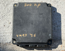 Cargar imagen en el visor de la galería, 200 hp Yamaha ECU Control Unit 68F-8591A-12-00 F8t93084 two stroke HPDI 2002 superseded 68F-8591A-30-00 68F-8591A-11-00 68F-8

