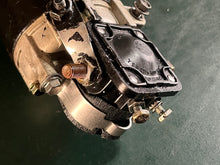 Cargar imagen en el visor de la galería, 90 100 115 hp Johnson 0586284 STARTER MOTOR 0586180 SOLENOID Assy two stroke OIS 1998-2006
