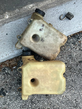 Load image into Gallery viewer, DT 90 100 hp Suzuki OIL TANK 69100-87E02 69200-87D05 two stroke 1989-1999
