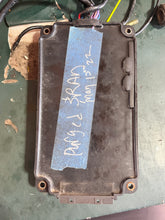 Charger l'image dans la galerie, 250 225 hp Yamaha CDI CONTROL UNIT 65L-02 65L-85540-02-00 two stroke f8t33771 2001-2003 lx225 lx250 ox66

