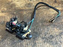 Cargar imagen en el visor de la galería, 90 75 hp Force 818997A1 trim SOLENOID ASSEMBLY 89818997 two stroke
