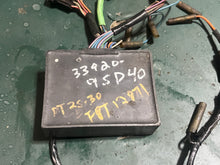 Charger l'image dans la galerie, DT 25 30 hp Suzuki CDI control unit 32900-94d40 95d4 1987-97 two stroke 3 cylinder
