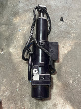 Cargar imagen en el visor de la galería, MFS 20 15 9.9 hp Tohatsu POWER TRIM AND TILT ASSY 3RSQ771510 3RSQ771511 Four Stroke 2016-2024 MFS20e
